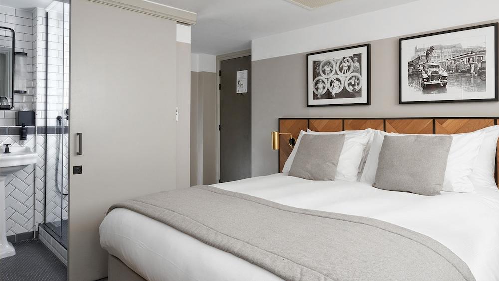 Victory House Leicester Square Лондон Екстериор снимка
